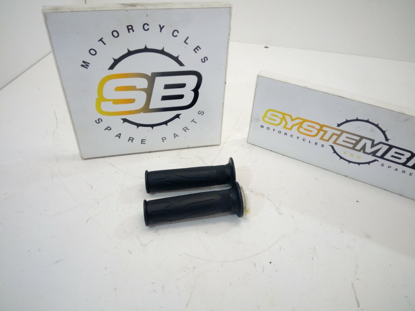 Manopole Riscaldate Per Yamaha Tracer 900 Con Controllo