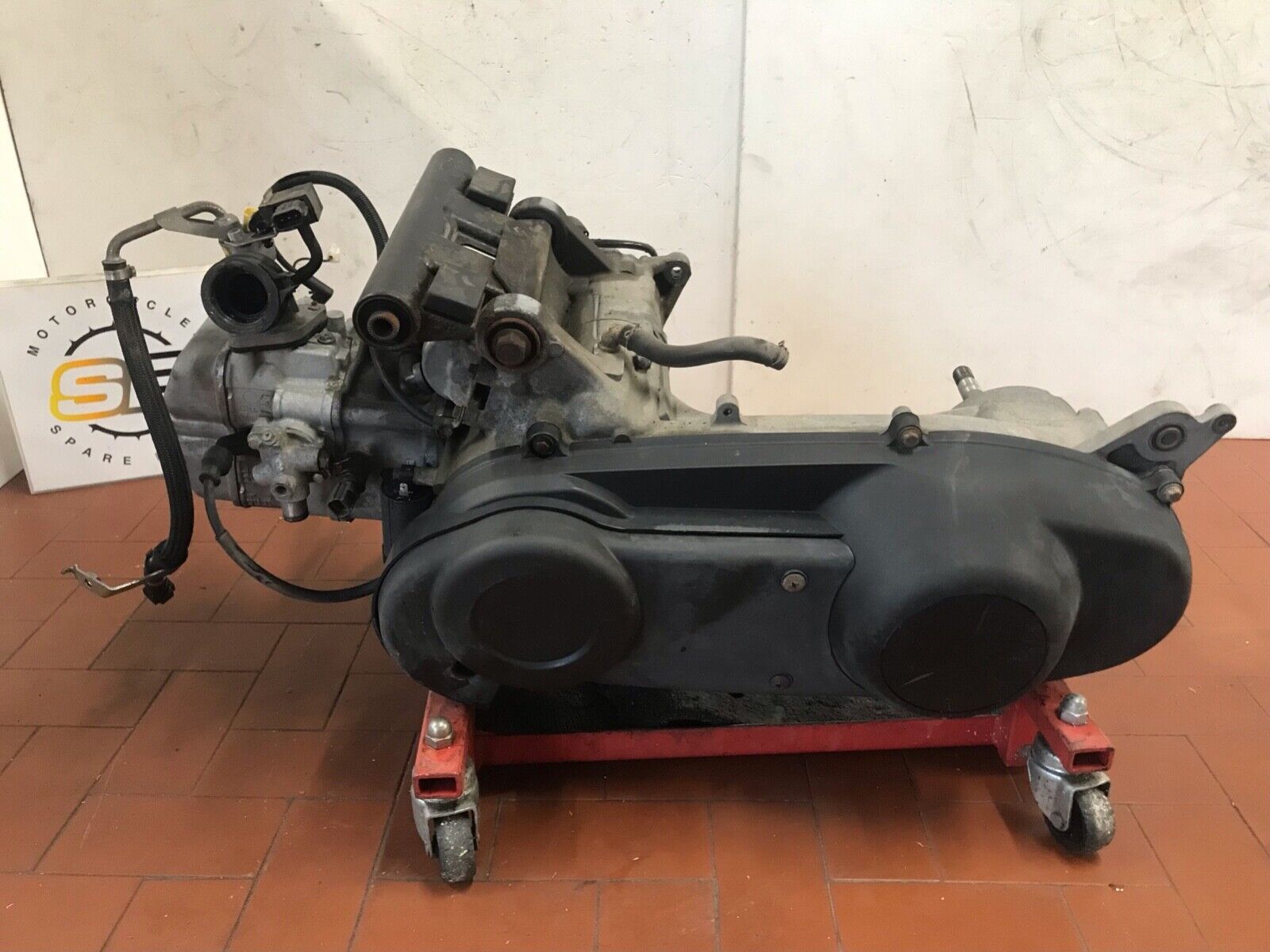 POMPA BENZINA PER SUZUKI 125 UH BURGMAN 2002-2006