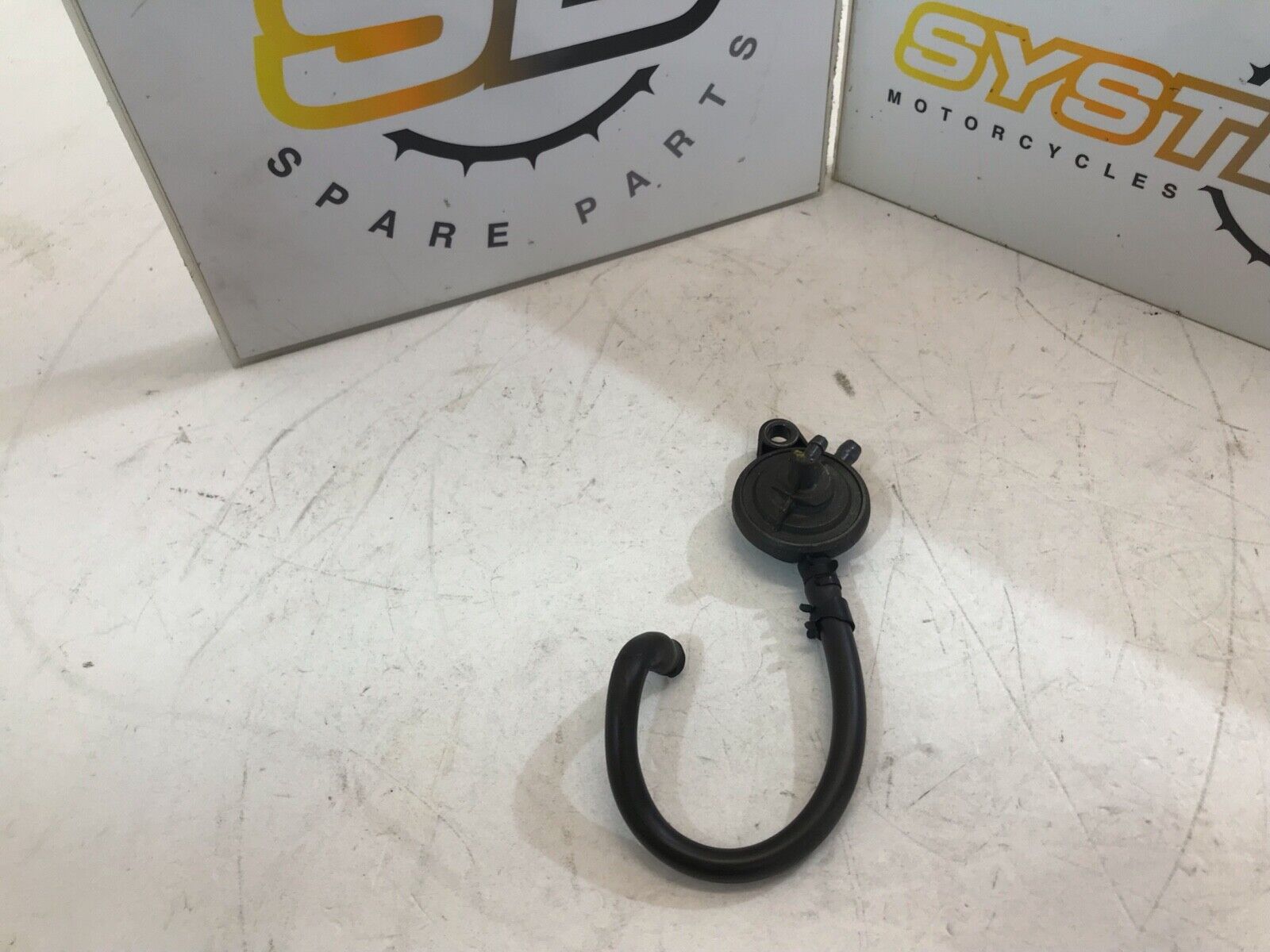 Rubinetto Benzina Universale M12 X 1.5 - Kit Completo Con Filtro E Tubo Per Motorini Hercules, Kreidler, Puch