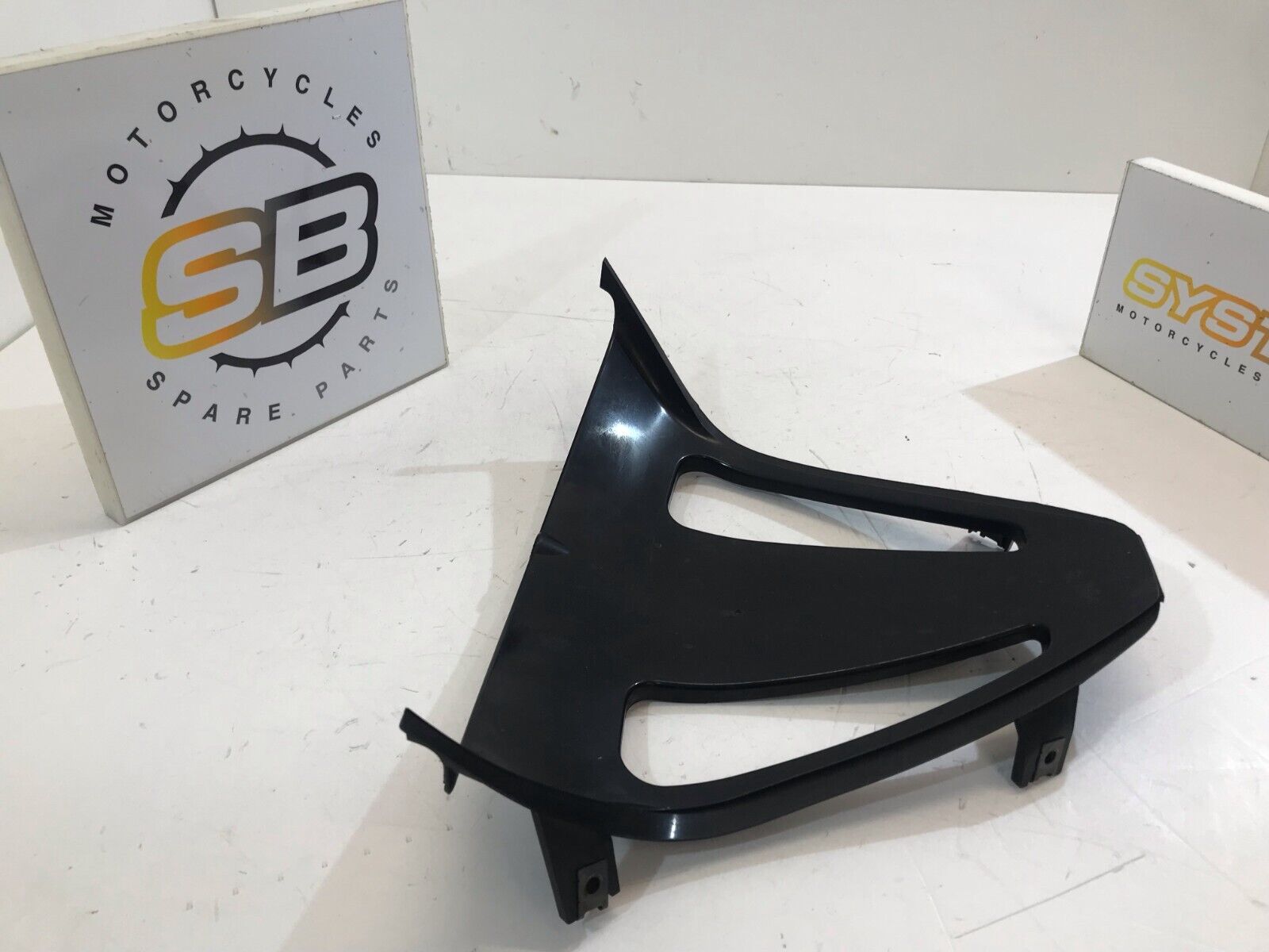 SHIN YO Supporto Fanale Anteriore In Alluminio Per Suzuki GSX-R 600/750/1000 - Ricambio Nero, Facile Installazione