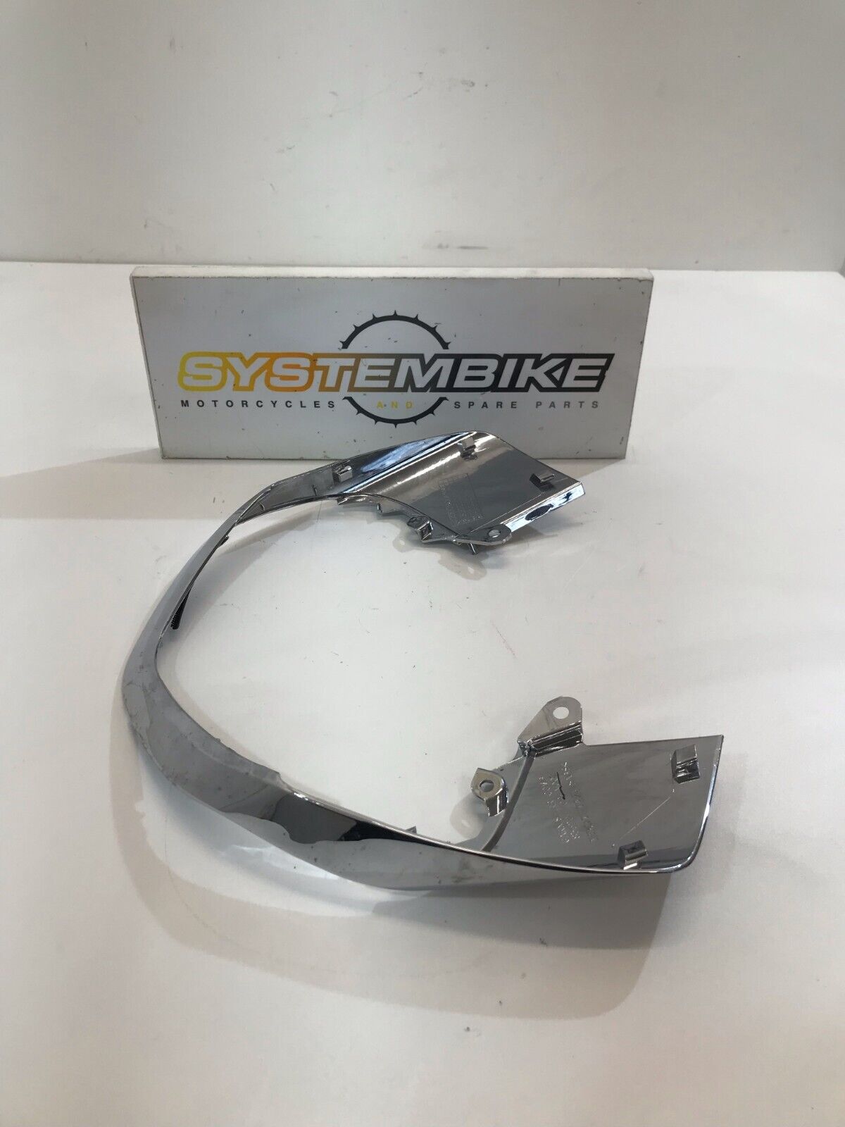 Vetro Fanale Posteriore Originale Per Honda SH 125/150 (01-02) E Altri Modelli – Ricambio Sostitutivo